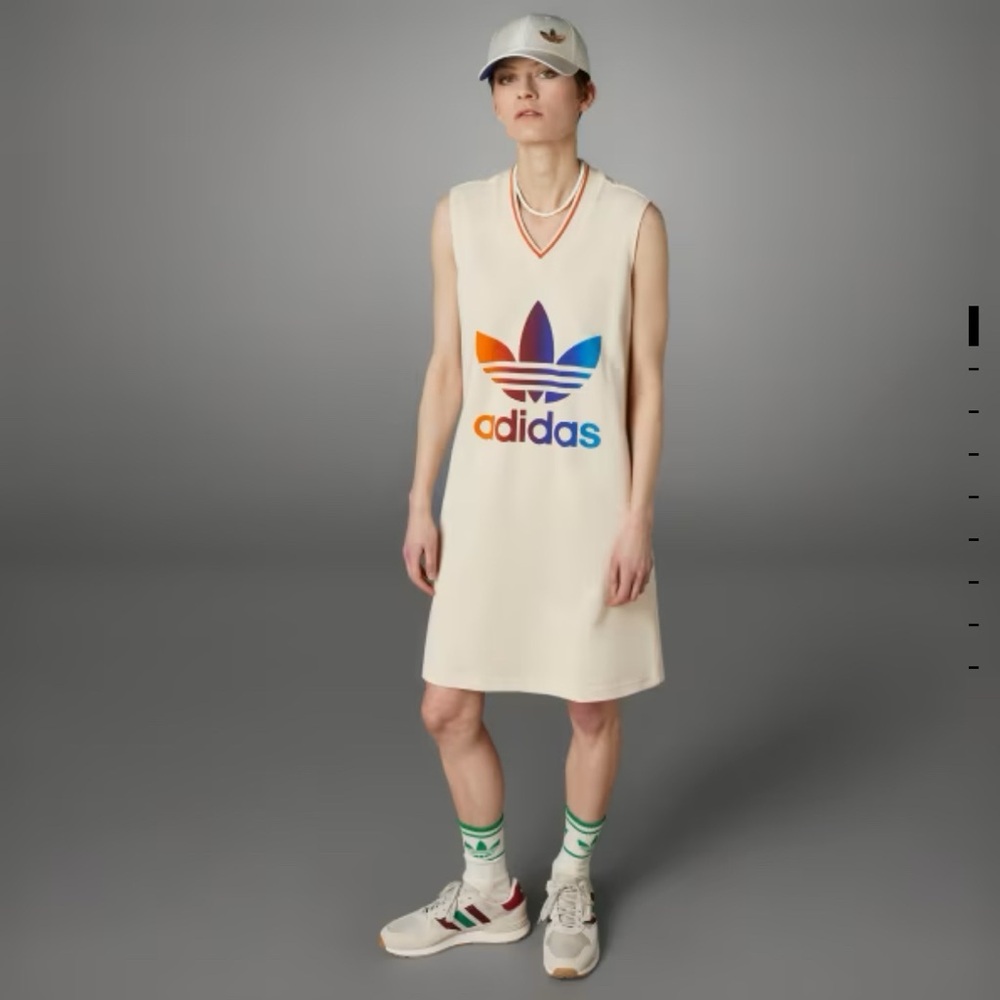 NWT Adidas Originals ADICOLOR 70S V-NECK DRESS Size S